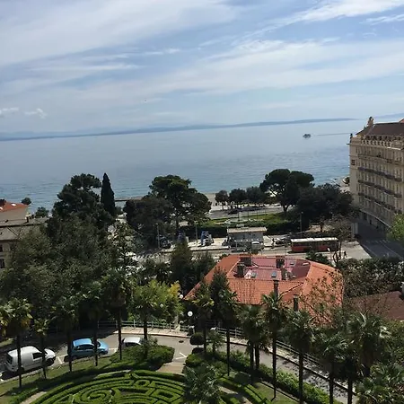 Hotel Opatija 오파티아