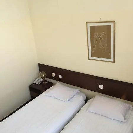 Hotel Opatija 호텔