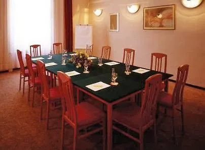 Hotel Opatija 2* 오파티아