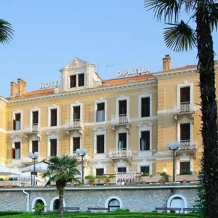 Hotel Opatija 2* 오파티아