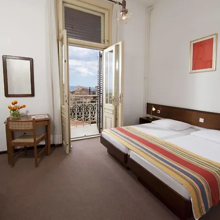 Hotel Opatija 2* Opatija