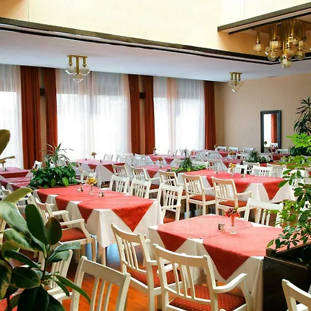 호텔 Hotel Opatija