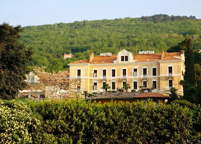 Hotel Opatija מלון