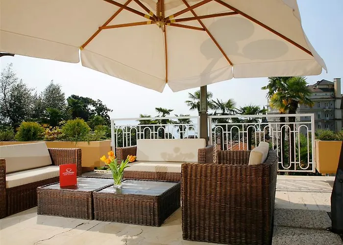 Hotel Opatija Отель Опатия