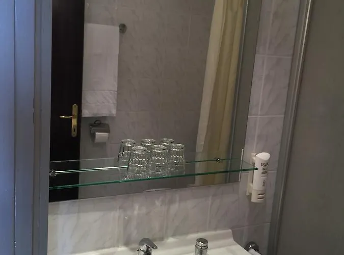 Hotel Opatija 호텔