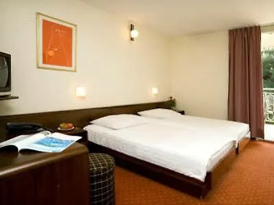 Hotel Opatija 2* Opatija